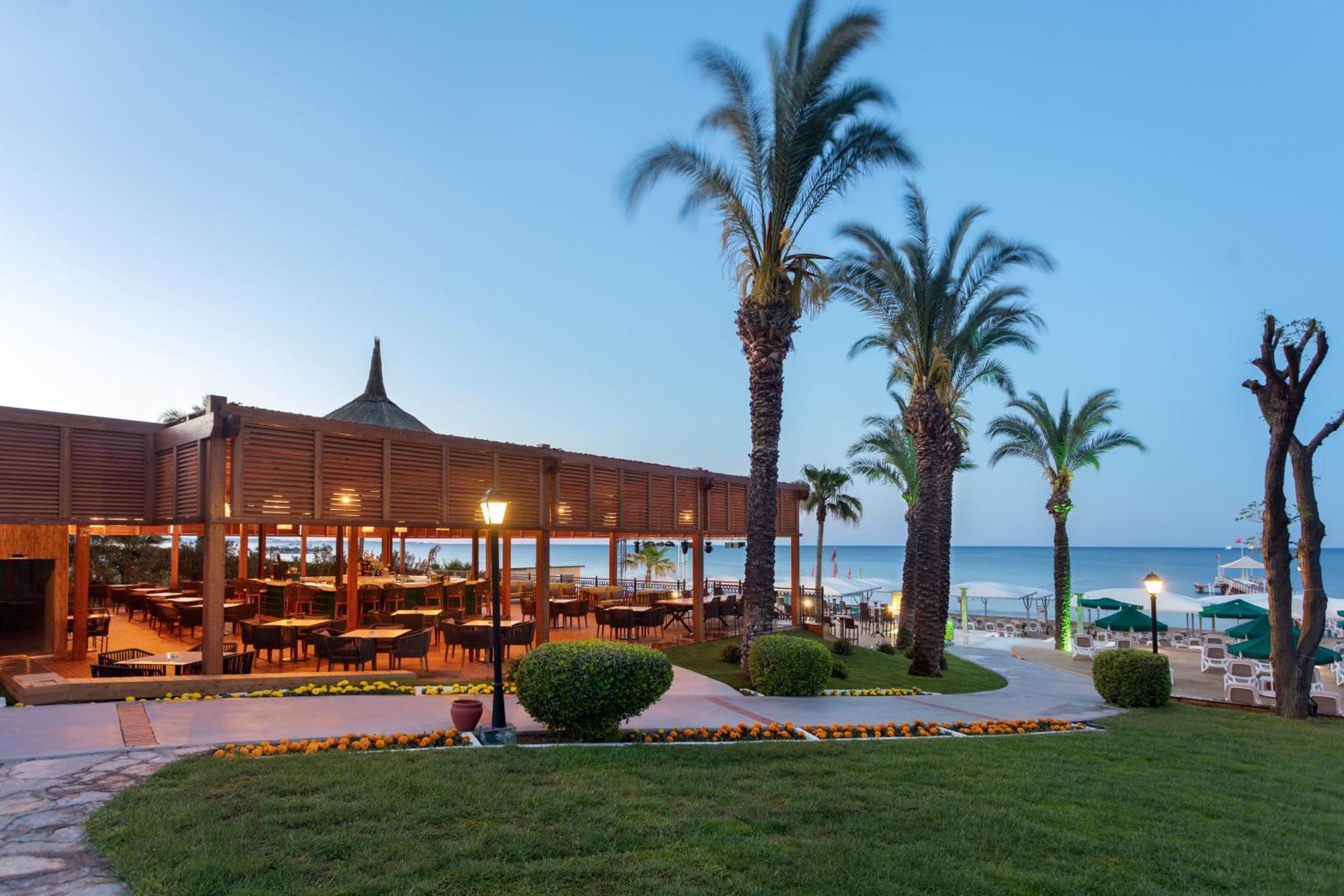 Dobedan Beach Resort Comfort "Ex Brand Alva Donna Beach Resort Comfort" Side Eksteriør billede